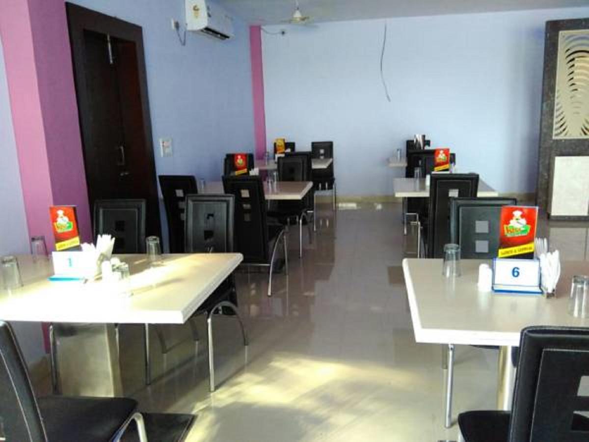 Hotel Blue Star Datia Zewnętrze zdjęcie